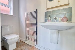 WC- click for photo gallery